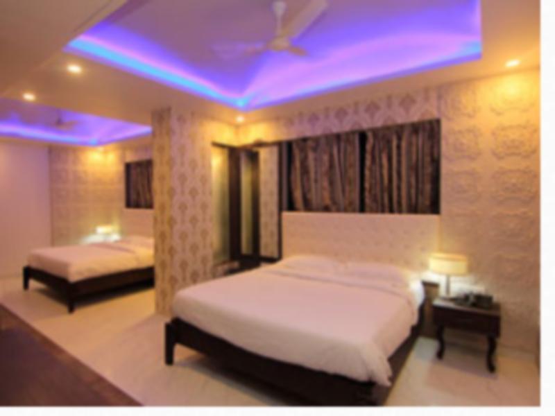 Hotel Sai Dharam Palace Ширді Екстер'єр фото