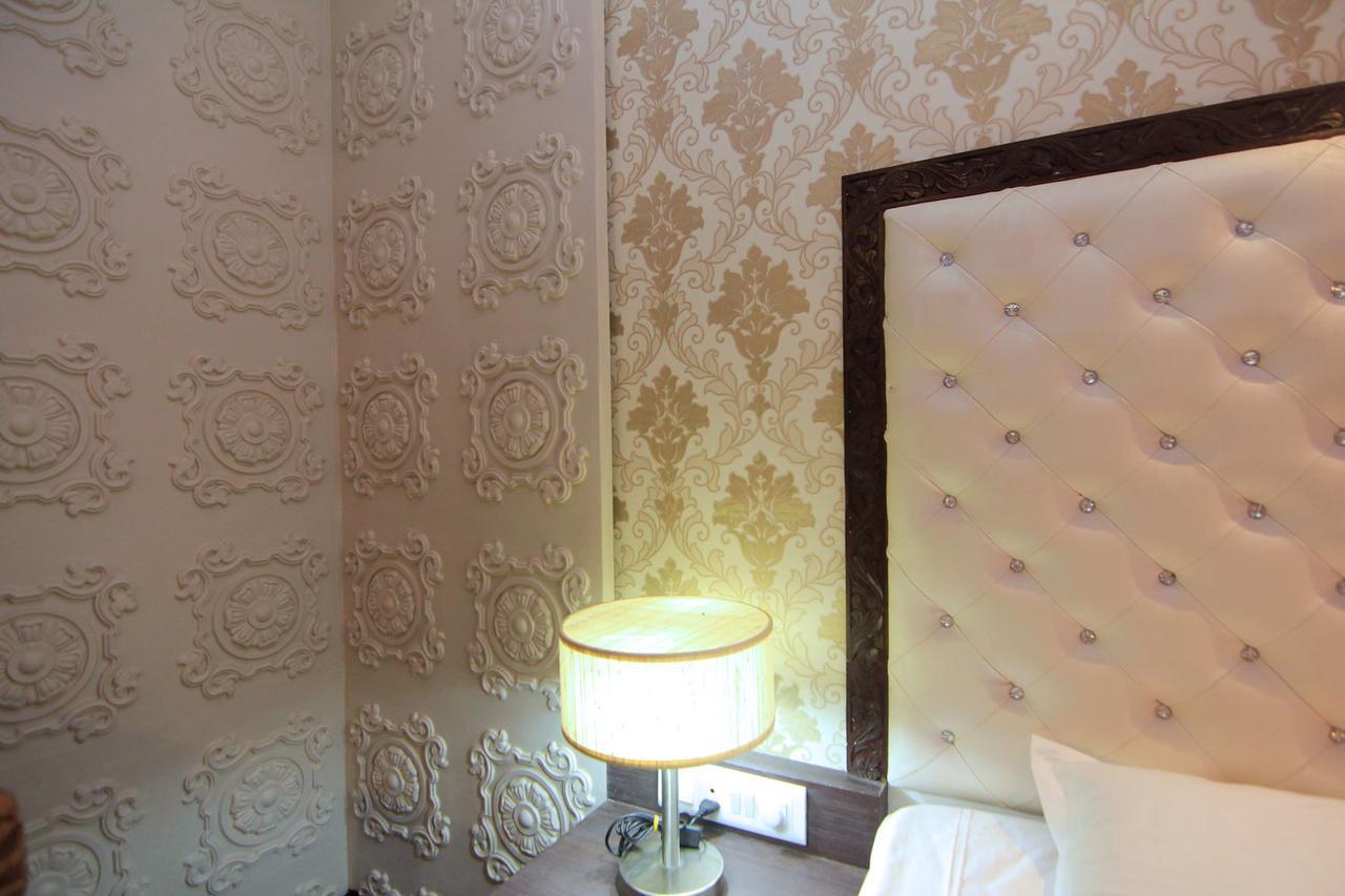 Hotel Sai Dharam Palace Ширді Екстер'єр фото